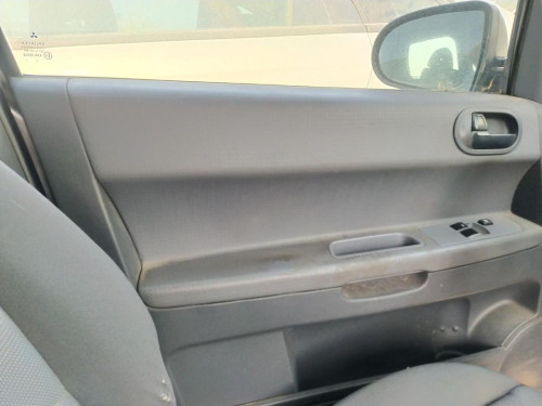  MANETA INTERIOR DELANTERA IZQUIERDA Mitsubishi COLT CZ3 BERL. 5 (Z30A) 