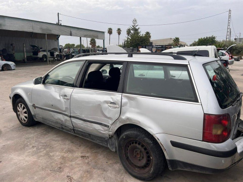  VOLKSWAGEN PASSAT VARIANT (3B6) 