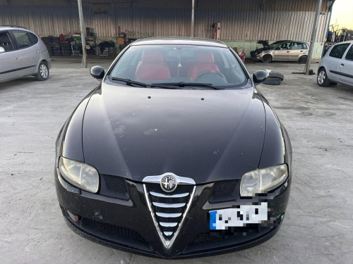 ALFA ROMEO GT (125) — vehículo donante para recambios 
