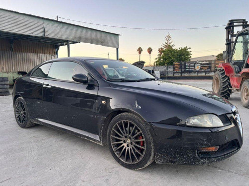 ALFA ROMEO GT (125) — vehículo donante para recambios 