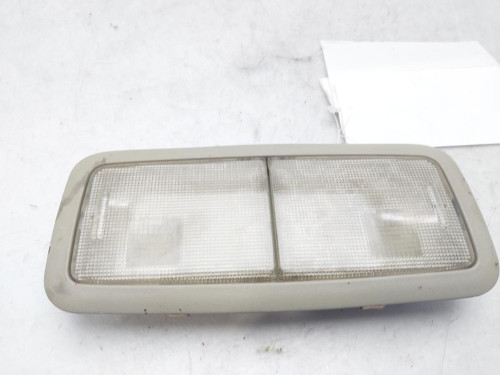 LUZ INTERIOR TOYOTA AVENSIS (T27) 