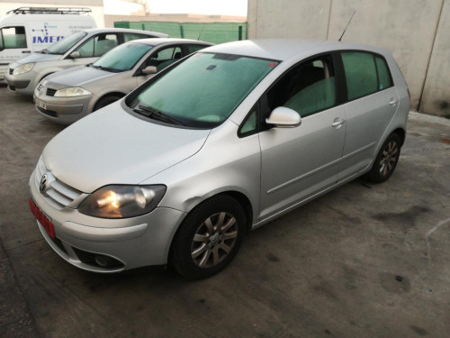 VOLKSWAGEN GOLF PLUS V (5M1) — автомобиль-донор на запчасти 