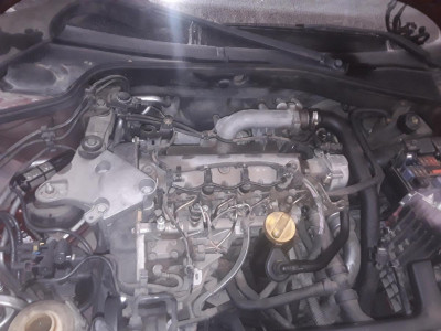 RENAULT LAGUNA II (BG0)