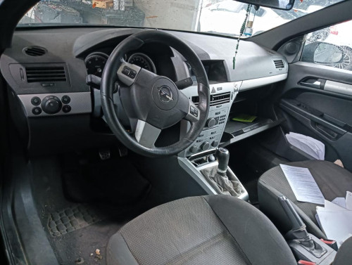 OPEL ASTRA H GTC — автомобиль-донор на запчасти 