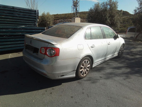 VOLKSWAGEN JETTA V (1K2) — автомобиль-донор на запчасти 