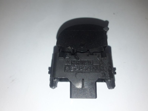 MANDO ELEVALUNAS DELANTERO DERECHO FORD FOCUS SPORTBREAK (CEW) 