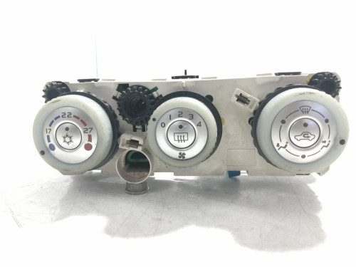 MANDO CLIMATIZADOR Mitsubishi COLT CZ3 BERL. 3 (Z30) 