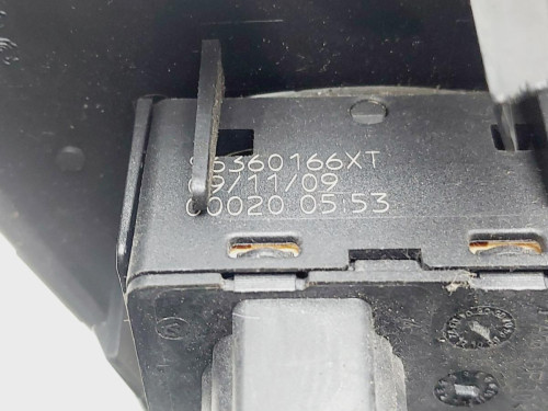 MANDO ELEVALUNAS DELANTERO DERECHO Peugeot 407 