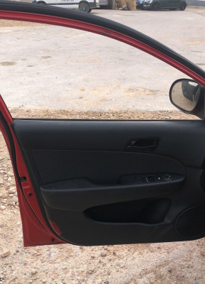 HYUNDAI I30 (FD)