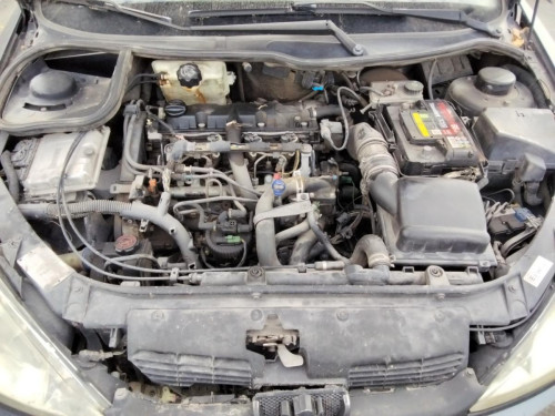 PEUGEOT 206 — vehículo donante para recambios 