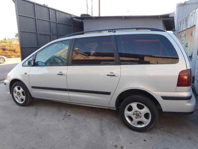 SEAT ALHAMBRA (7V9)