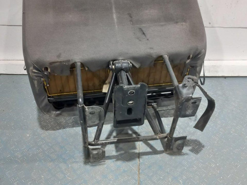 ASIENTO DELANTERO DERECHO Ford TRANSIT FURGÓN CORTO (FY) 