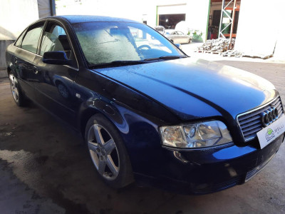 AUDI A6 BERLINA (4B2)