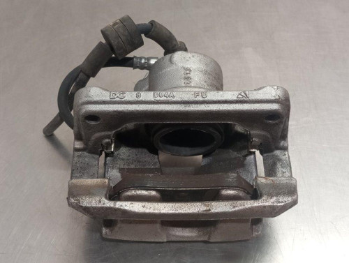 PINZA DE FRENO DELANTERA IZQUIERDA Mercedes-Benz CLASE B (BM 247) 