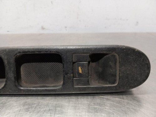  MANDO ELEVALUNAS TRASERO DERECHO Peugeot 307 BERLINA (S2) 