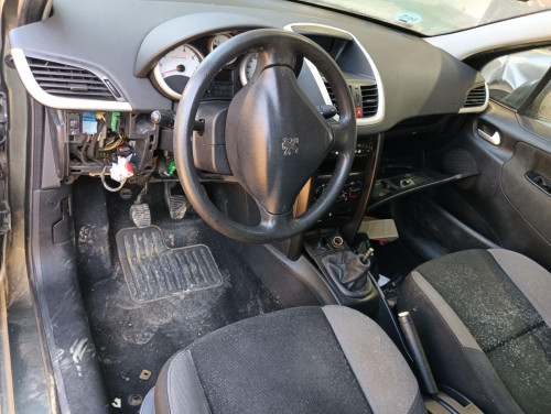 PEUGEOT 207 — автомобиль-донор на запчасти 