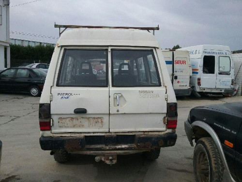 NISSAN PATROL (K/W260) 
