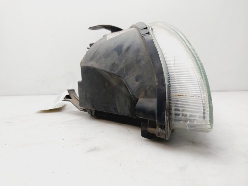 FARO IZQUIERDO Ford FOCUS BERLINA (CAP) 