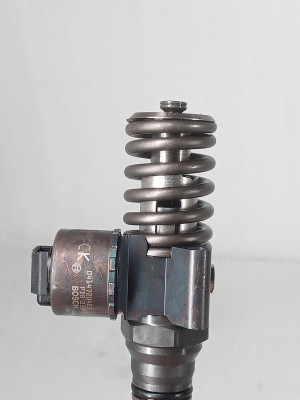 INYECTOR, VOLKSWAGEN, GOLF V (1K1)(10.2003)
