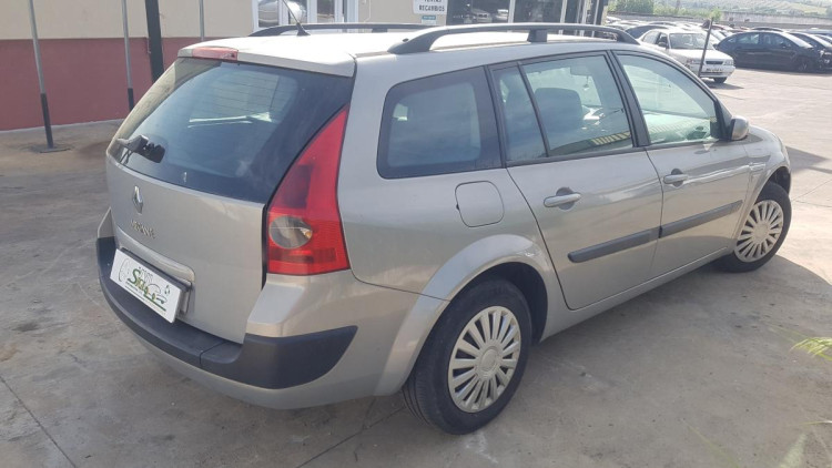 Renault Megane II Grandtour (2003->) SIN IDENTIFICAR