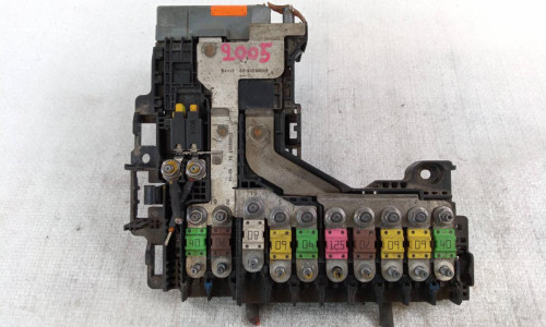 CAJA RELES / FUSIBLES Citroen C4 BERLINA 