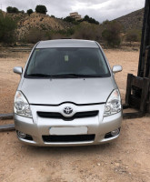 TOYOTA COROLLA VERSO (R1)