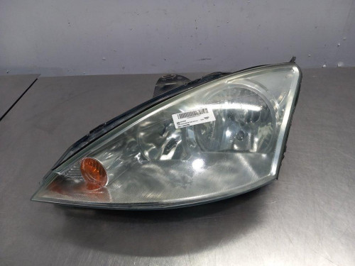  FARO IZQUIERDO, FORD, FOCUS BERLINA (CAK) 