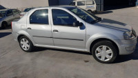 DACIA LOGAN 1