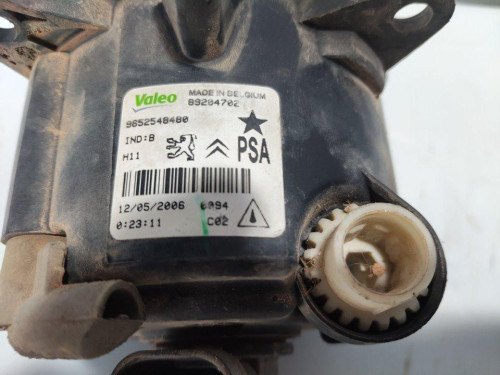 FARO ANTINIEBLA DERECHO PEUGEOT PARTNER (S2) 