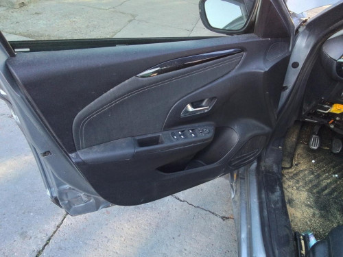 GUARNECIDO PUERTA DELANTERA IZQUIERDA Opel CORSA F 