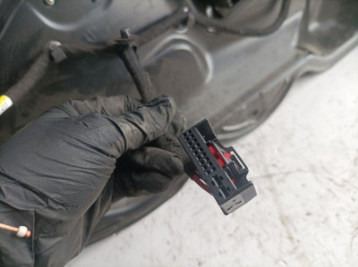 ELEVALUNAS DELANTERO IZQUIERDO, VOLKSWAGEN, PASSAT BERLINA (3C2)