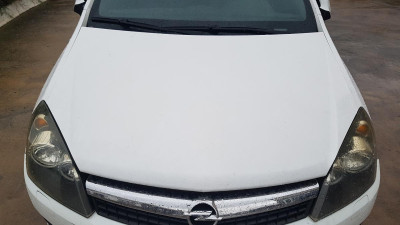 CAPO Opel Astra H GTC (11.2006->)