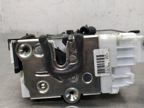  CERRADURA PUERTA TRASERA DERECHA Mercedes-Benz CLASE B (BM 245) 