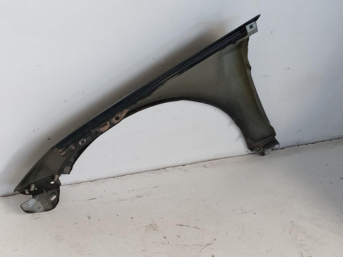 ALETA DELANTERA DERECHA Ford FOCUS BERLINA (CB8) 