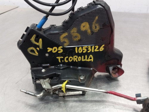 CERRADURA PUERTA DELANTERA IZQUIERDA TOYOTA COROLLA VERSO (R1) 