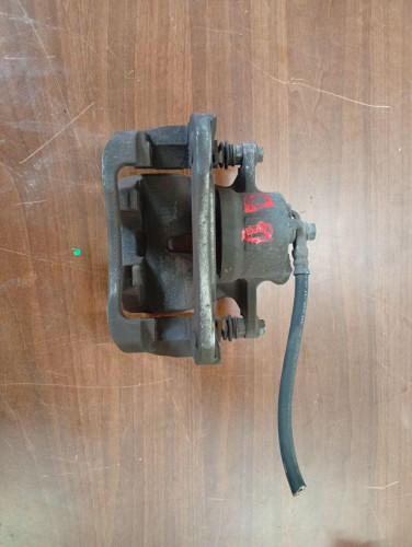 PINZA DE FRENO DELANTERA DERECHA Toyota RAV4 (A3) 