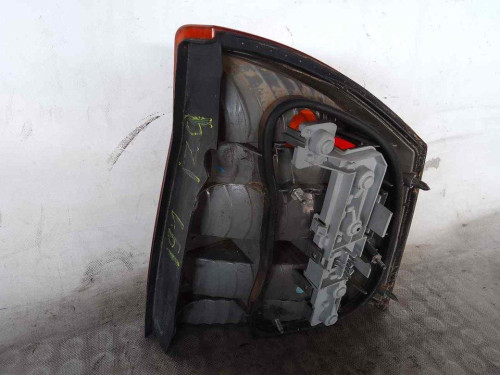 PILOTO TRASERO IZQUIERDO OPEL VECTRA C BERLINA 