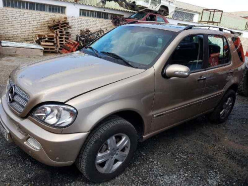 MERCEDES-BENZ CLASE ML (BM 163) — vehículo donante para recambios 