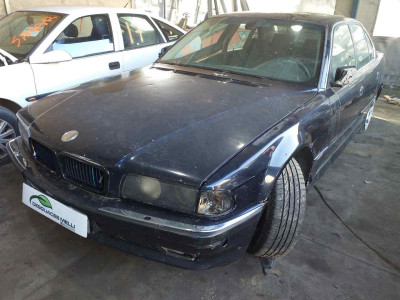 BMW SERIE 7 (E38)