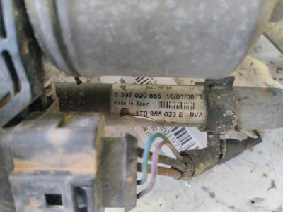 MOTOR LIMPIA TRASERO, VOLKSWAGEN, TOURAN (1T1)