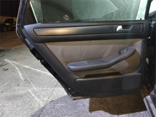GUARNECIDO PUERTA TRASERA IZQUIERDA Audi ALLROAD QUATTRO QUATTRO (4B5) 