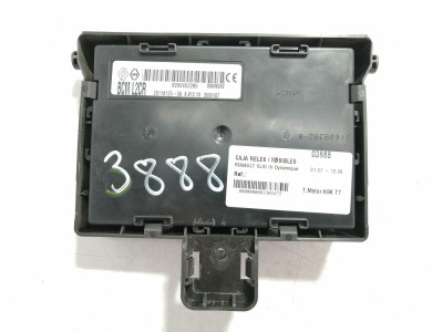 CAJA RELES / FUSIBLES, RENAULT, CLIO III