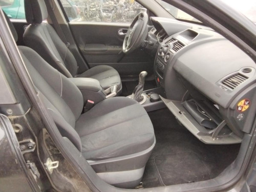  RENAULT MEGANE II BERLINA 5P 