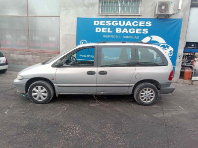 CHRYSLER VOYAGER GS