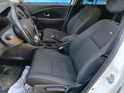 RENAULT MEGANE III BERLINA 5P — автомобиль-донор на запчасти 