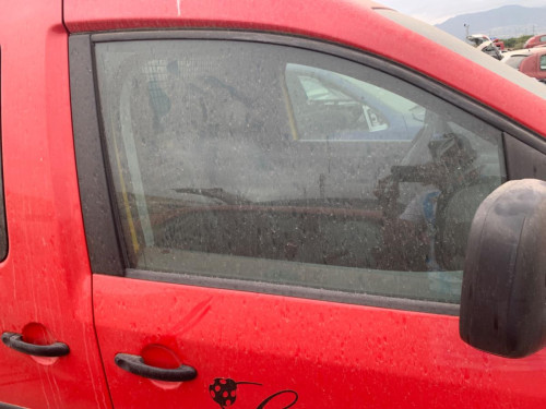 LUNA DELANTERA DERECHA Volkswagen CADDY (2K)(02.2004) 