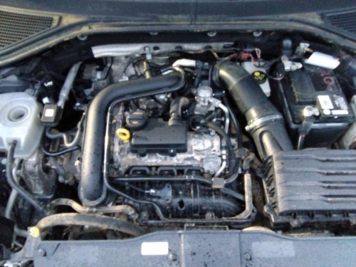  VOLKSWAGEN T-ROC (D11) 