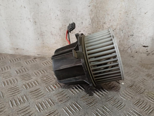 MOTOR CALEFACCION 