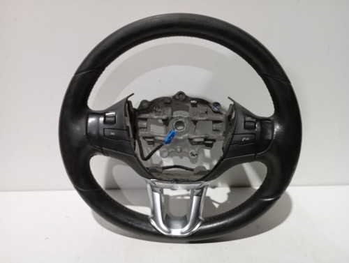 VOLANTE Peugeot 208 