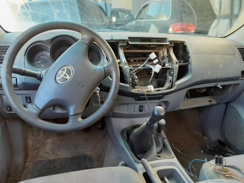 TOYOTA HILUX (KUN) — автомобиль-донор на запчасти 